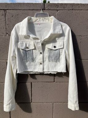 Cropped White Fringe Denim Jacket for Women — Distinctive Western Style